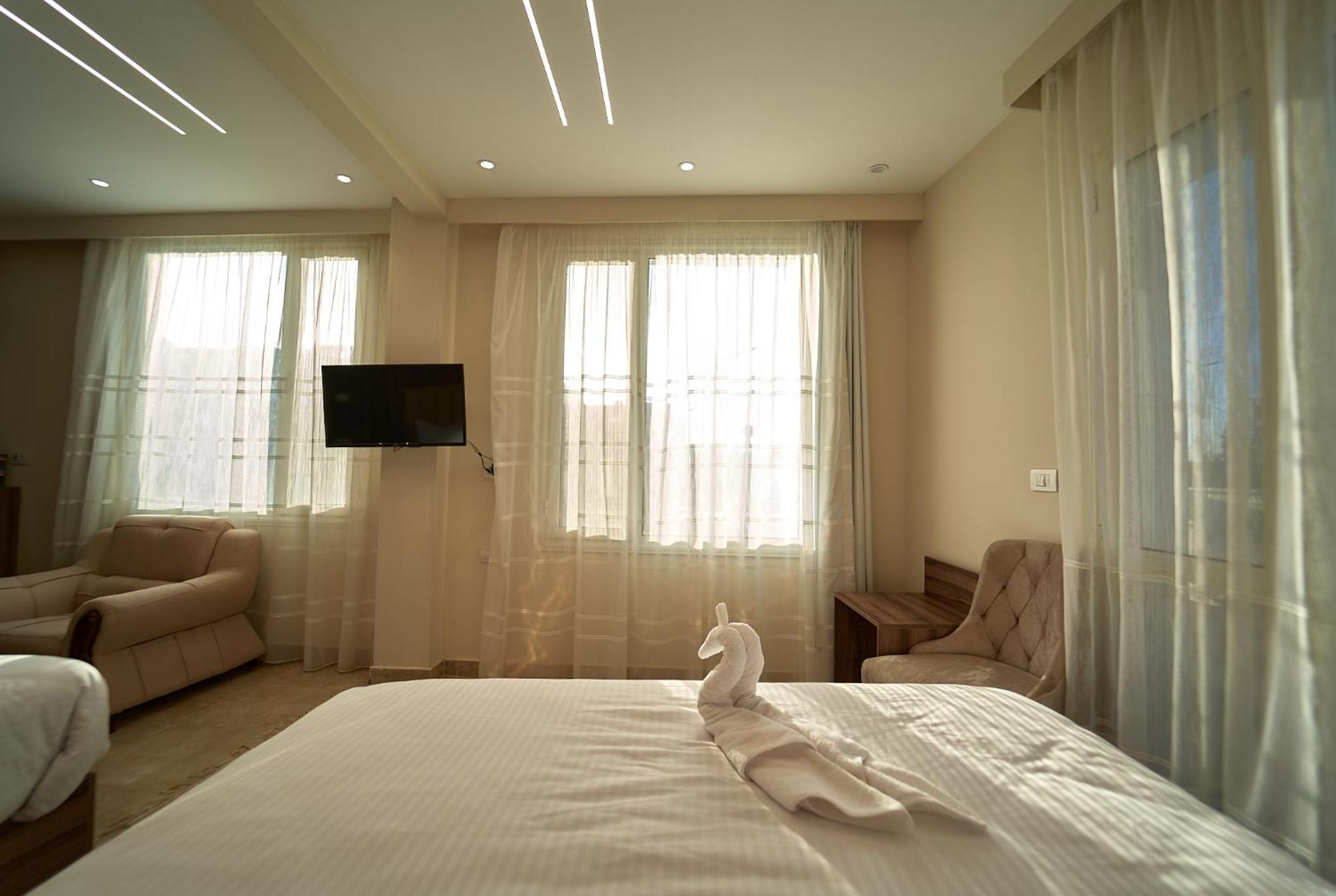 The Palace Pyramids Inn Nazlet el-Sisi Екстер'єр фото
