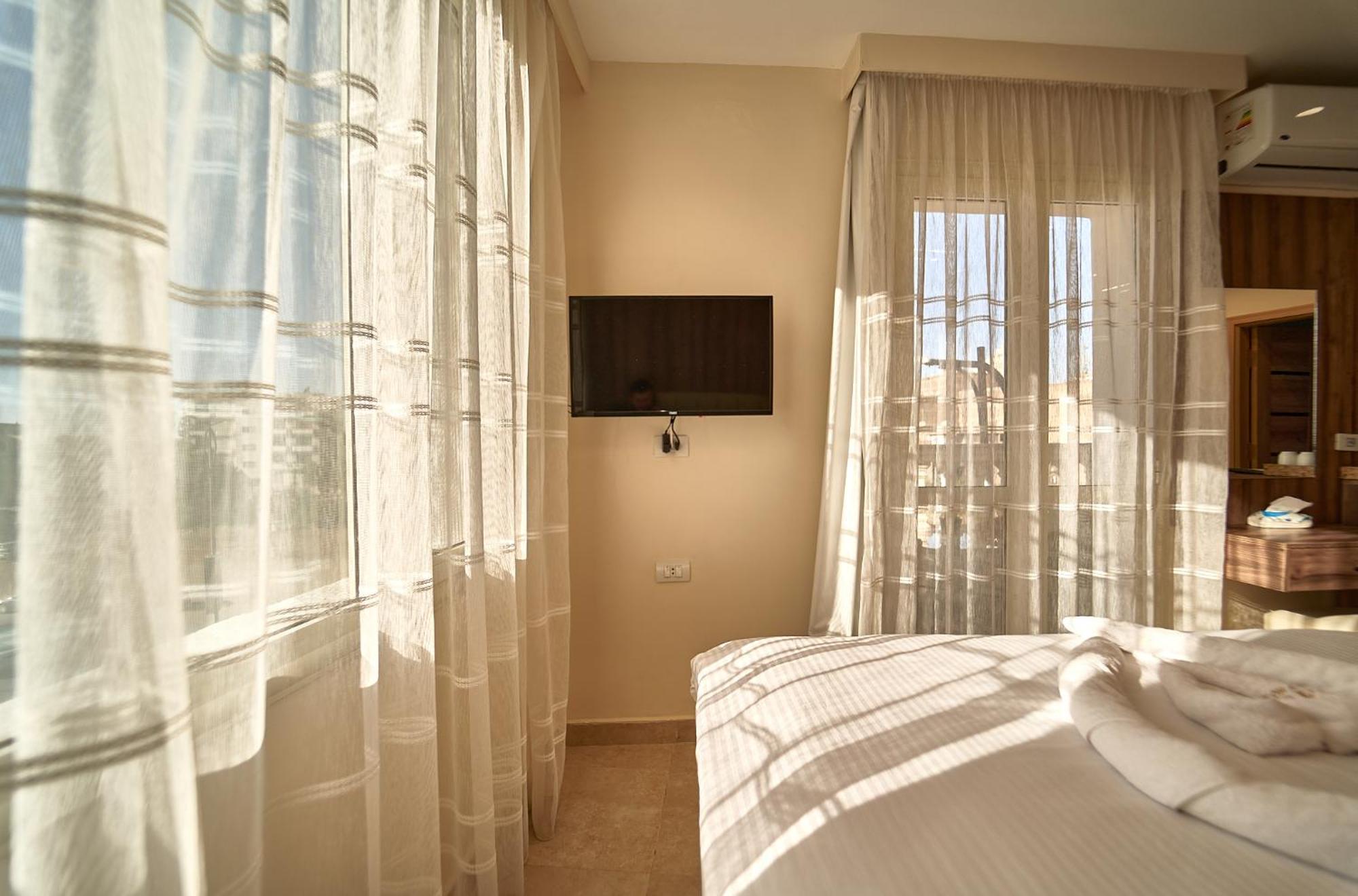 The Palace Pyramids Inn Nazlet el-Sisi Екстер'єр фото